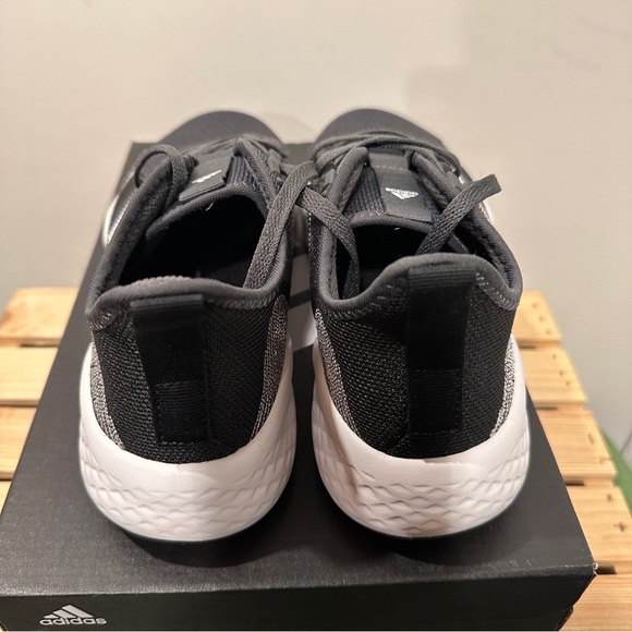 NEW Adidas Fluidflow 2.0 Men's Dark Gray Athletic Shoes 10.5 - Picture 10 of 14